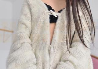 精选！雪琪SAMA诡异的体操服图集：每一张都像是在和我说“放松啊，弟弟”。