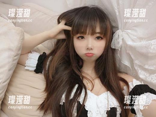 油亮黑丝的诱惑，雪琪SAMA在原图中肆意张扬，无法忽视