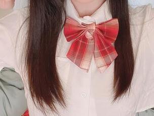更新一波美图，霜月shimo带你航行在碧蓝之下，黛朵听到了吗？