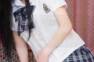 魅妍社 – 大奶昔Kyra女孩套图，令人好奇的状态，来瞧瞧。