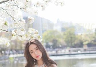 魅妍社 – 精选如此美图，陈雅漫VICKY的女友竟然让我略有小妒忌。